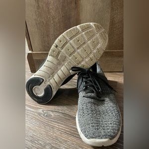 Mens underarmour shoes